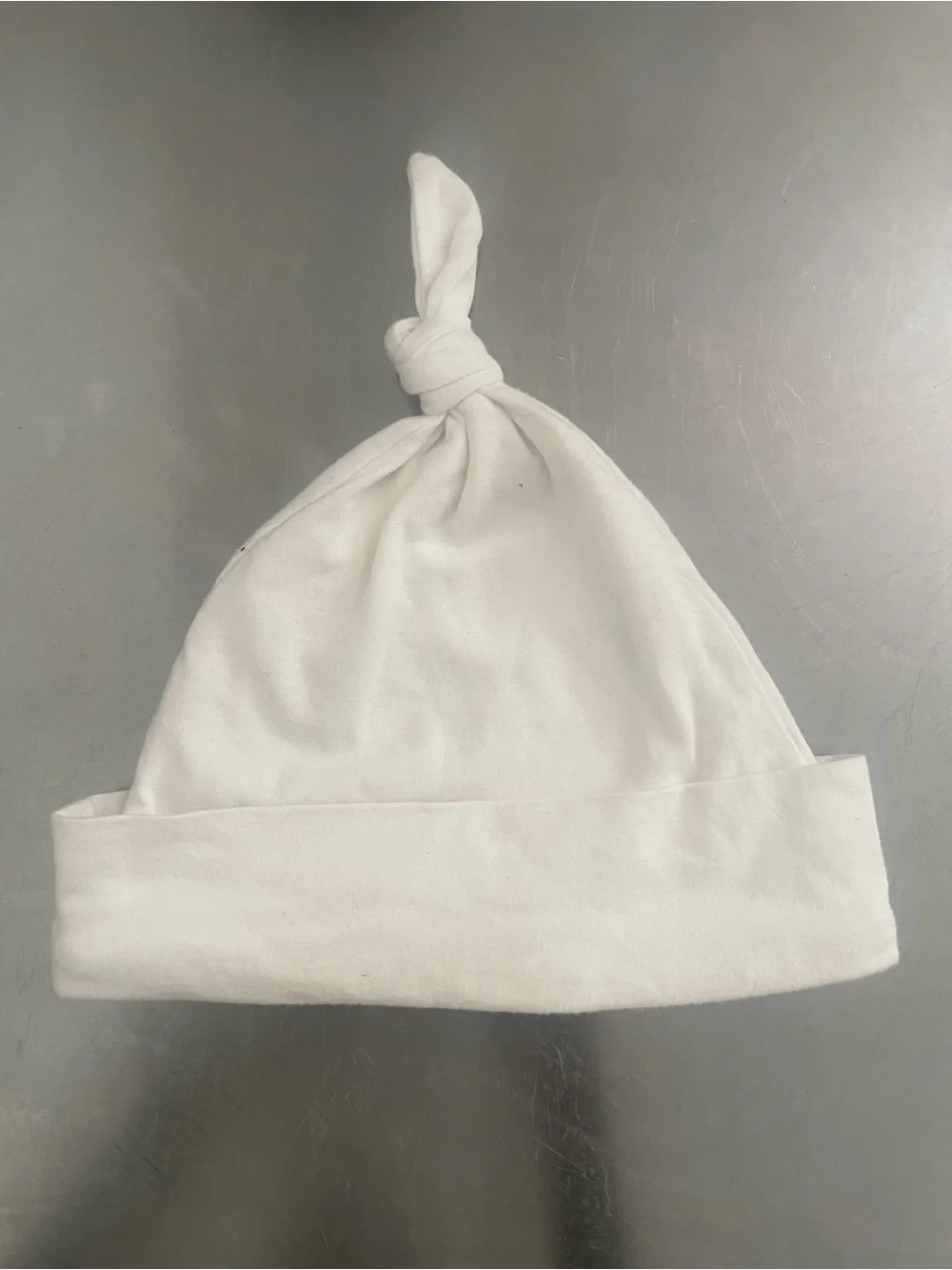 BURBERRY White Unisex Baby / Toddler Knot Hat With Logo - XXS